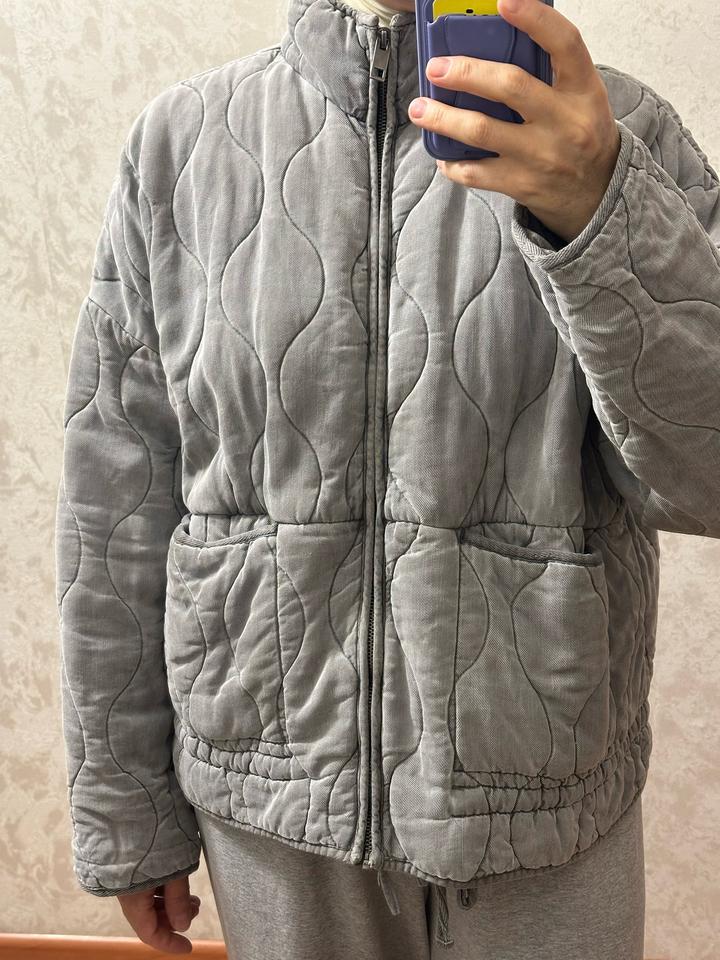 Zara Стеганая куртка