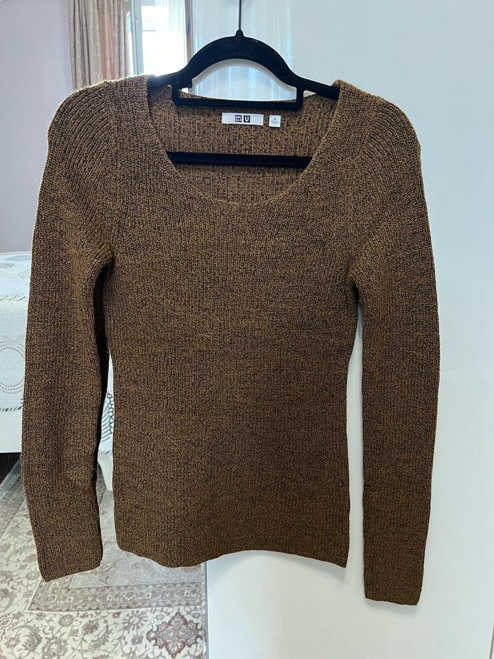 Джемпер Uniqlo