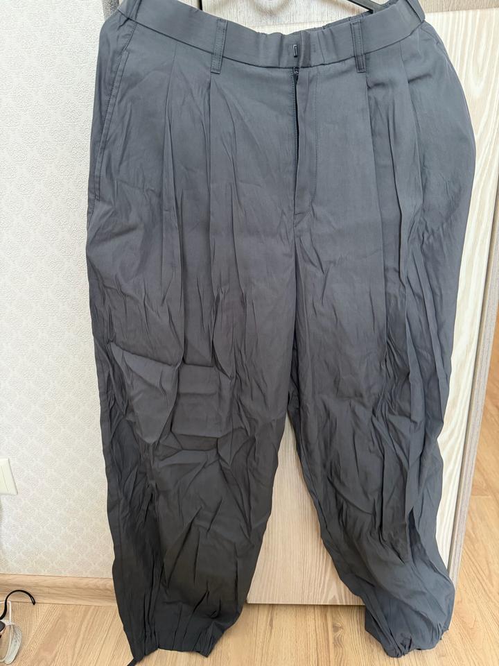 Брюки UNIQLO