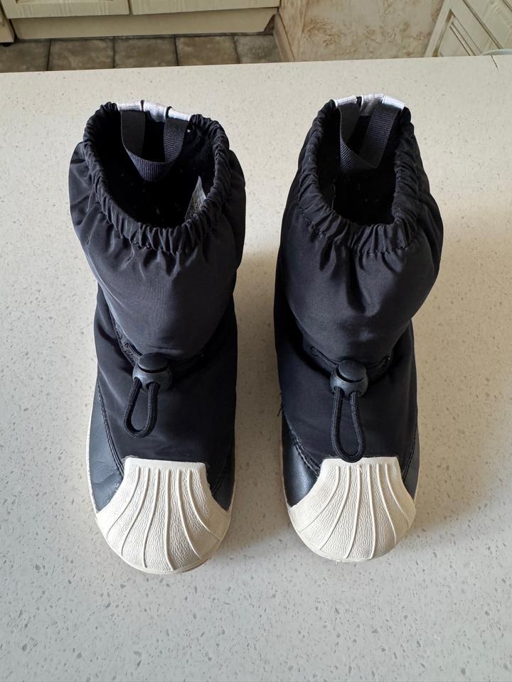 Детские ботинки adidas