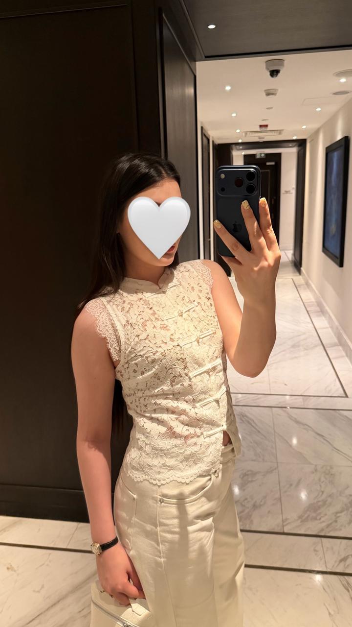 Stradivarius Кружевной топ