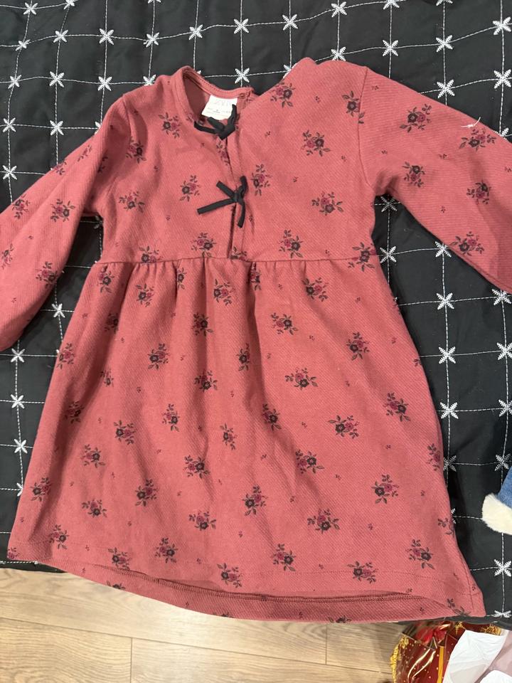 Zara kids 110 см.