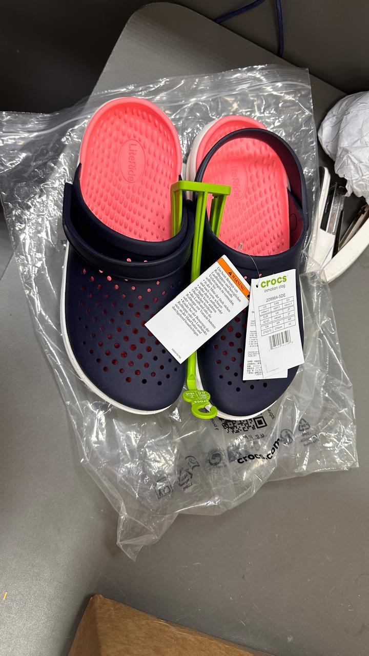 Crocs