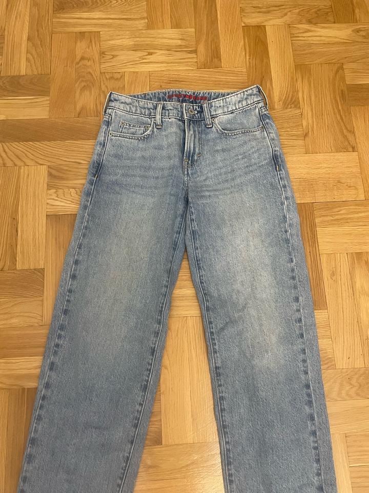 Джинсы Lucky Brand