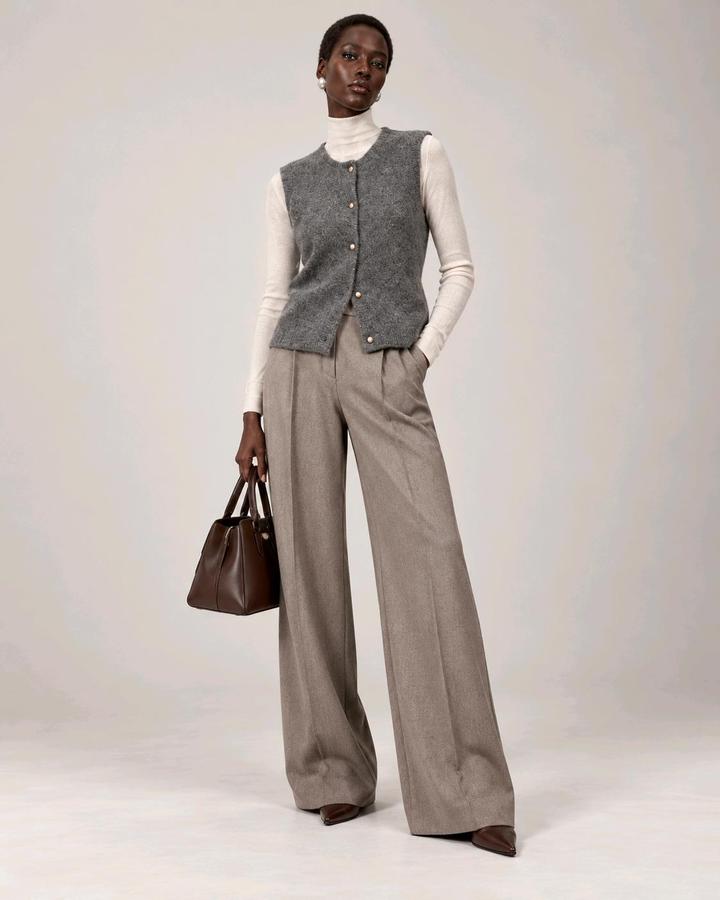 Atelier Luxe Шерстяная жилетка.