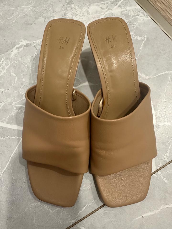 H&M