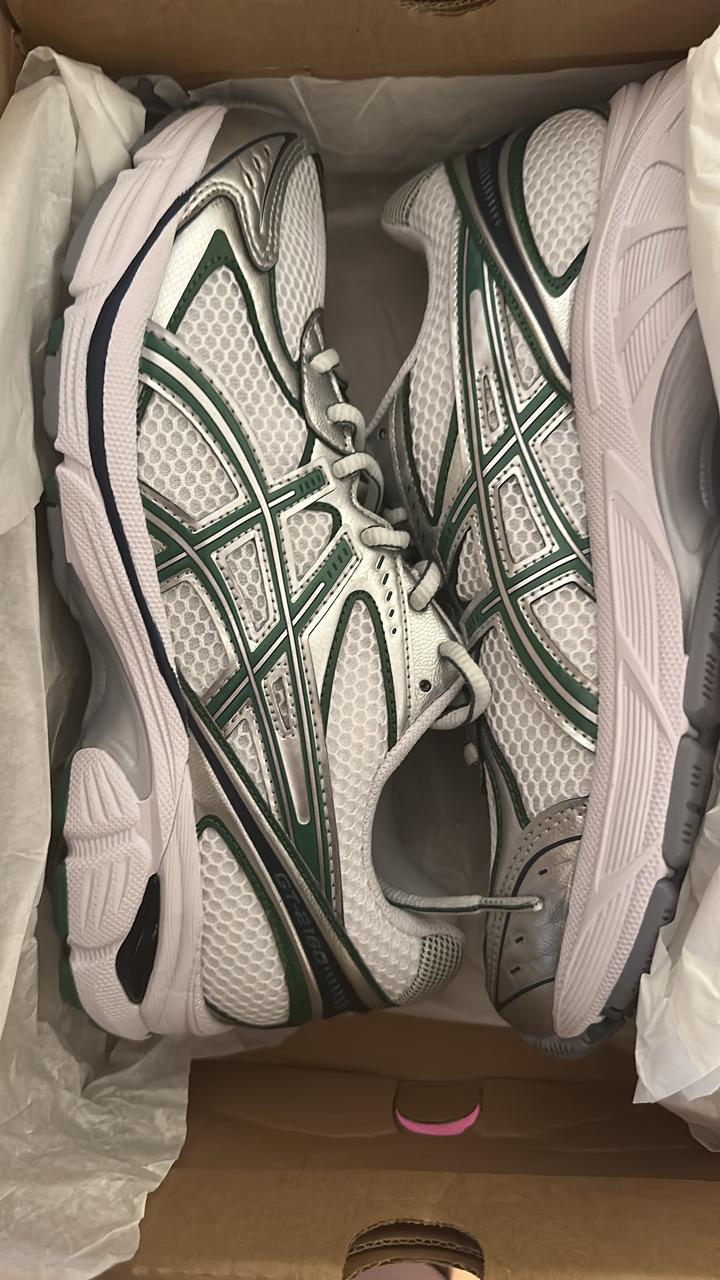 ASICS