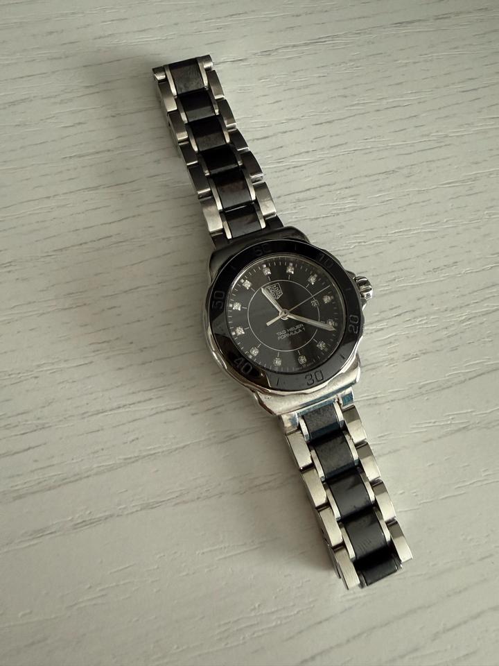Женские часы TAG Heuer Formula 1