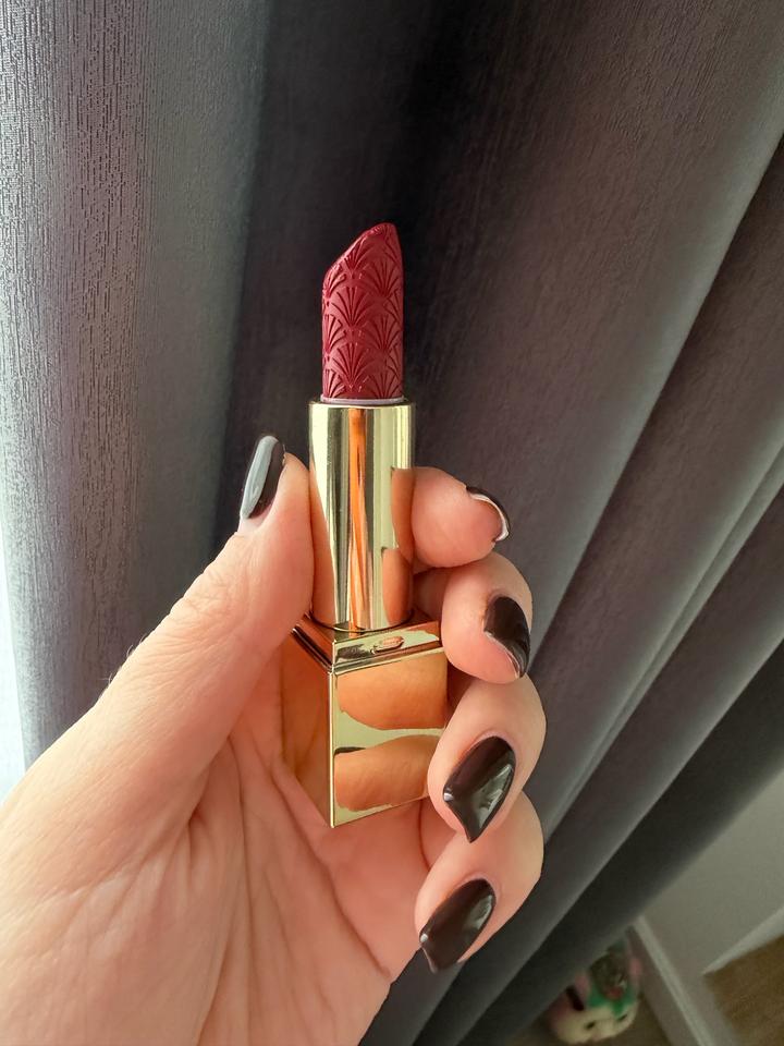 Estée Lauder помада