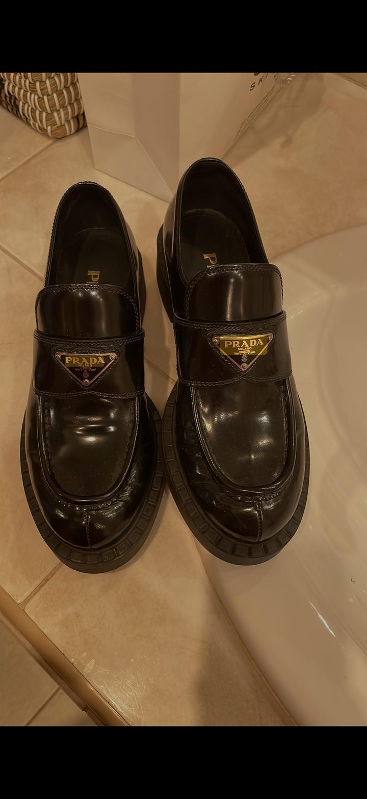 Лоферы Prada оригинал 37-37,5