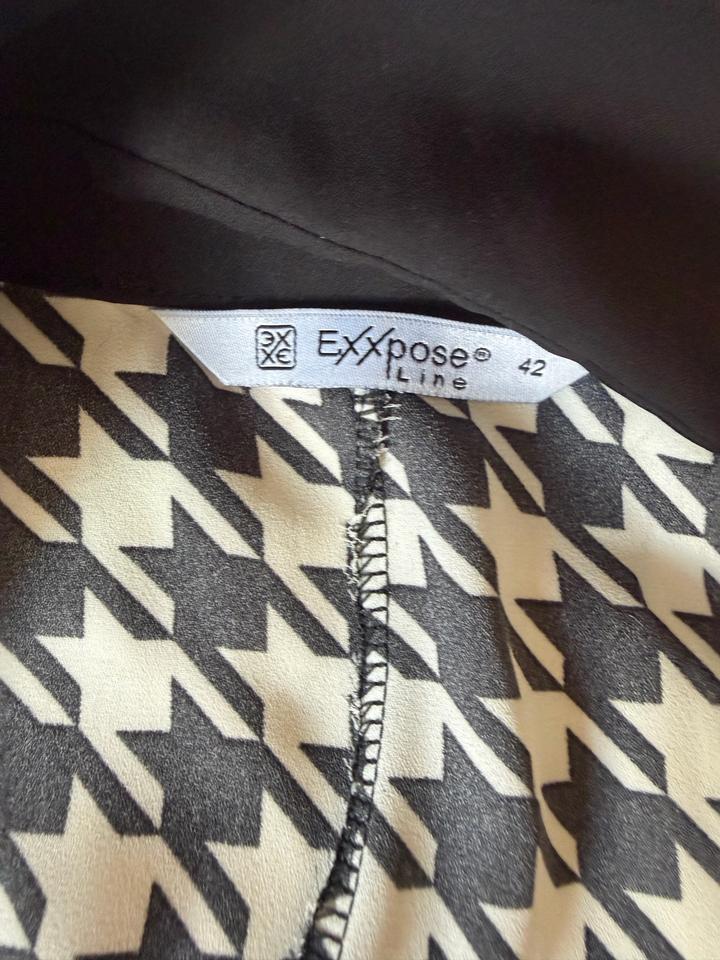Expose