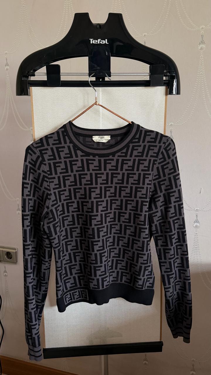 Джемпер Fendi