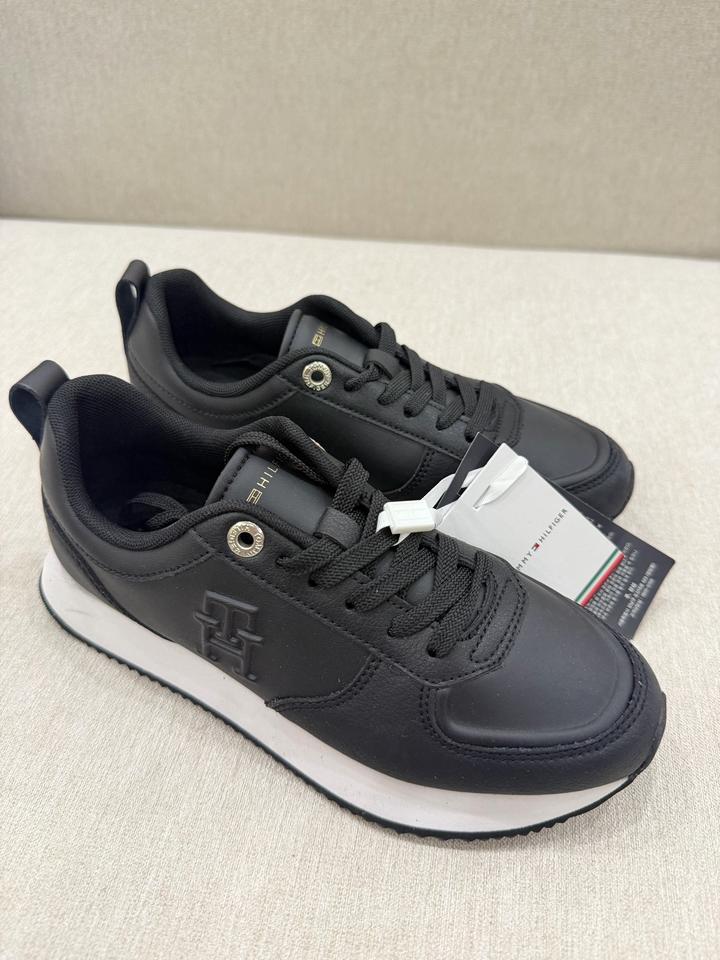 Кроссовки Tommy Hilfiger