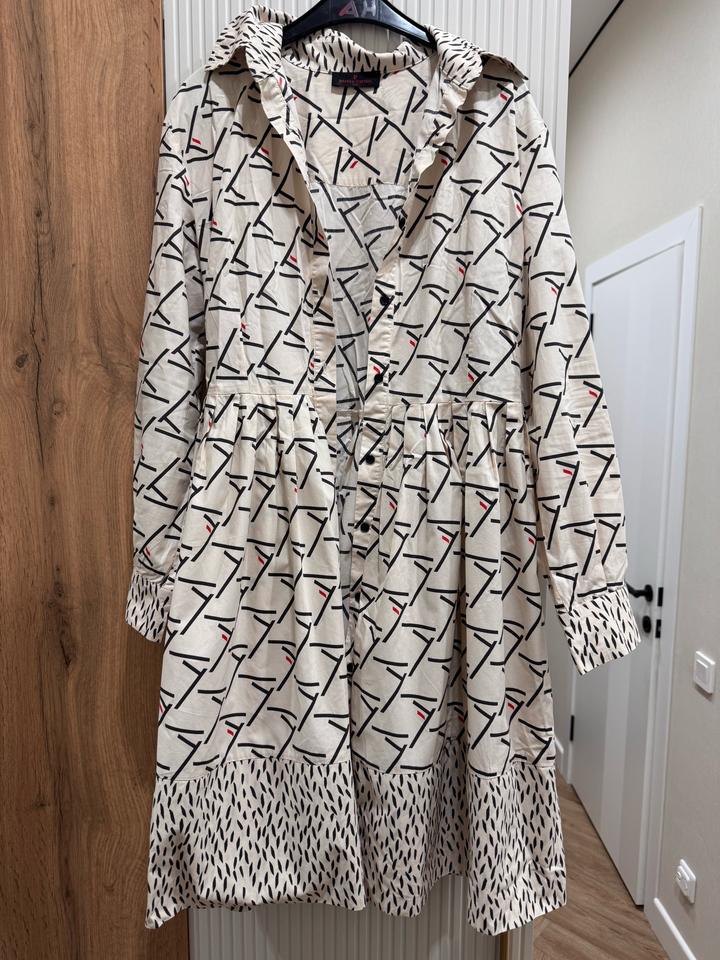Легкое платье из 100% хлопка Pierre Cardin