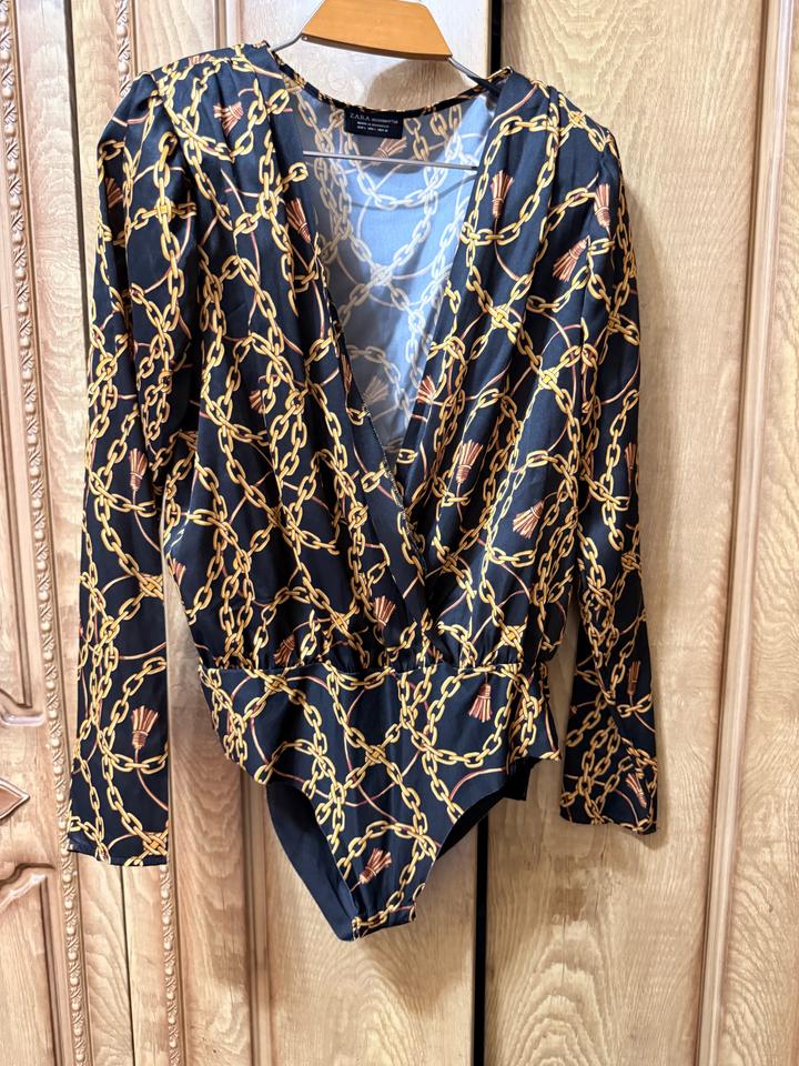 ZARA body с акцентным принтом цепей