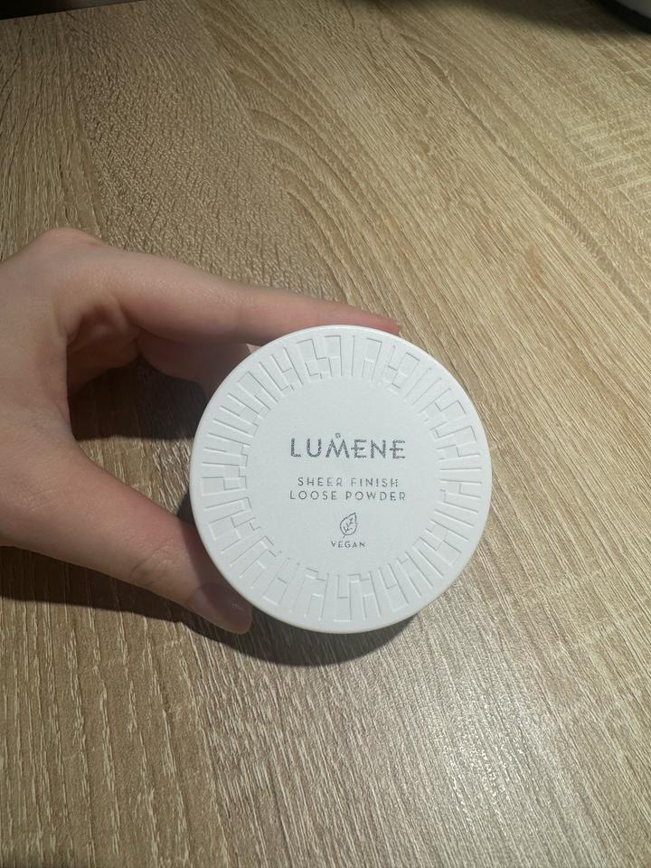 LUMENE