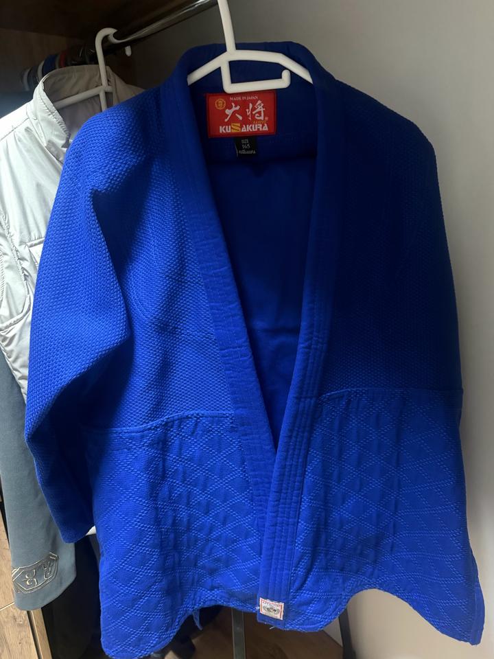 Нет бренда