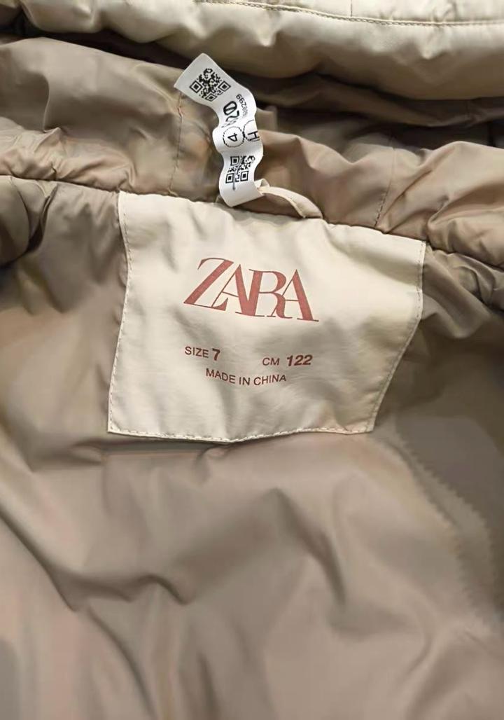 Пуховик ZARA ддя детей