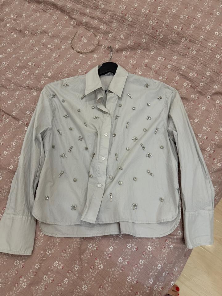 Рубашка ZARA со стразами