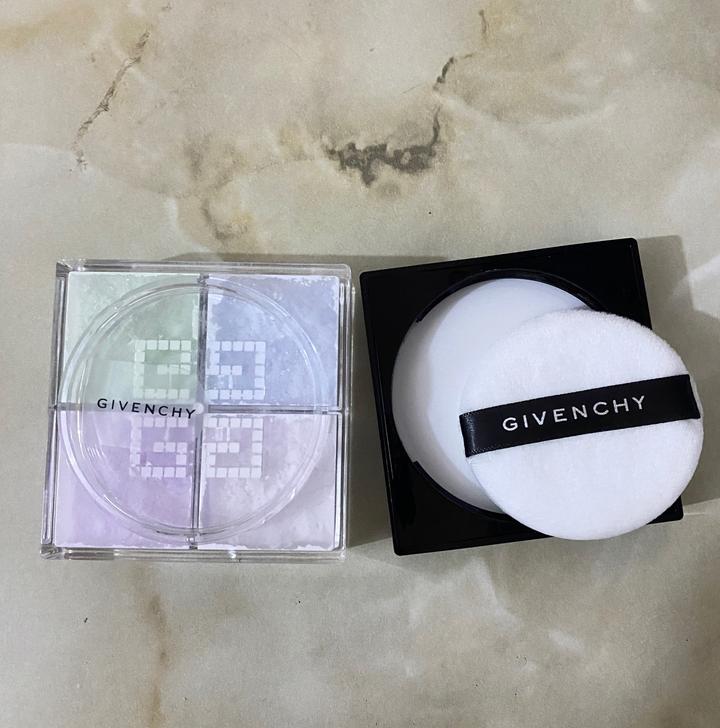 Givenchy рассыпчатая пудра Prisme Libre