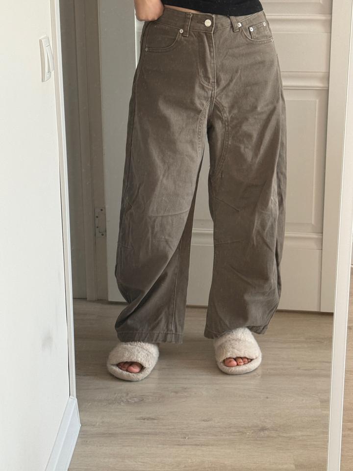 Vivien wear Джинсы баллоны широкие