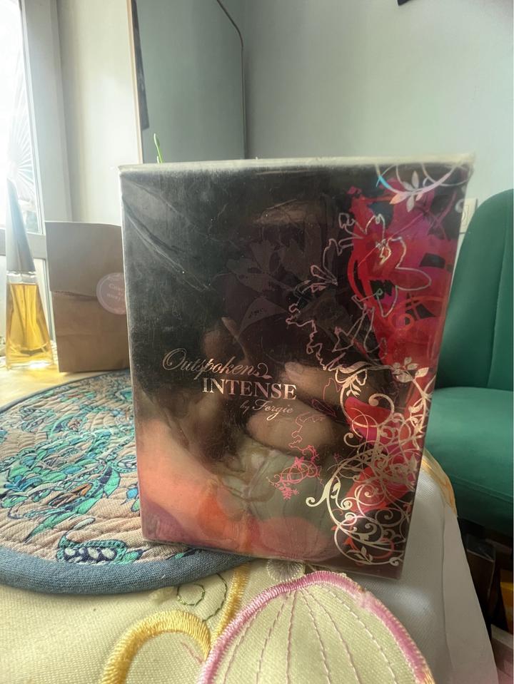 Avon Outspoken intense by Fergie
