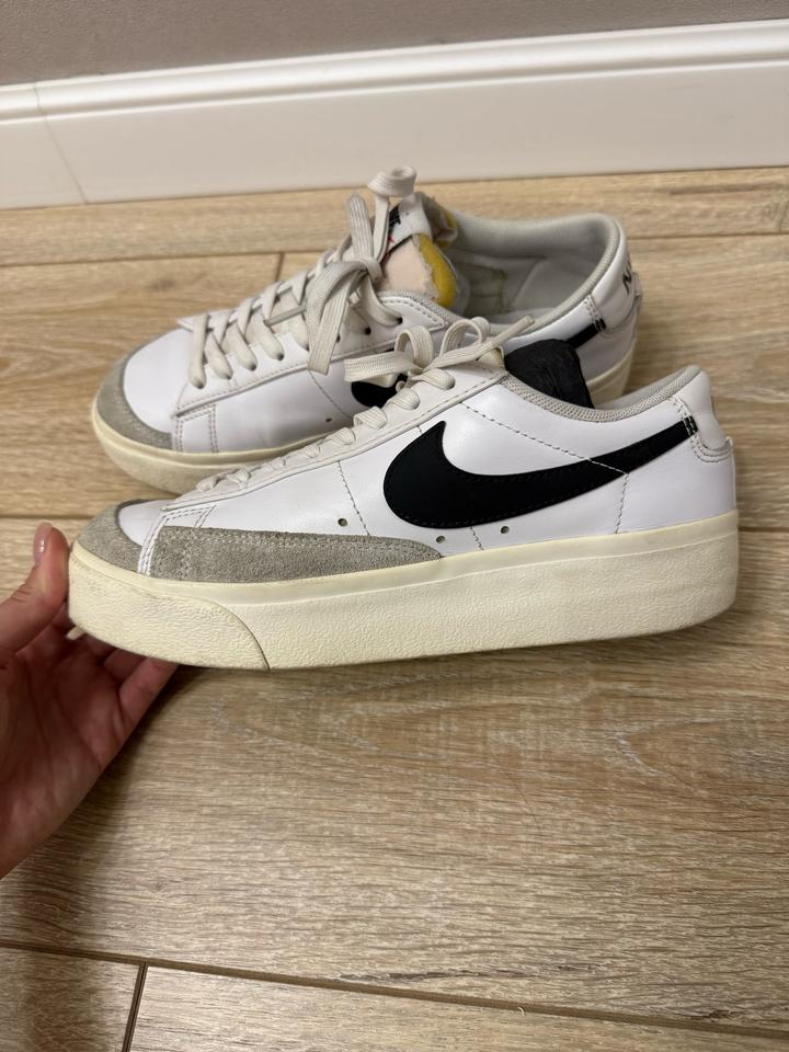 Nike