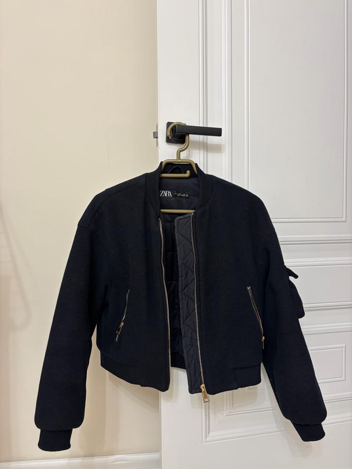 Бомбер ZARA