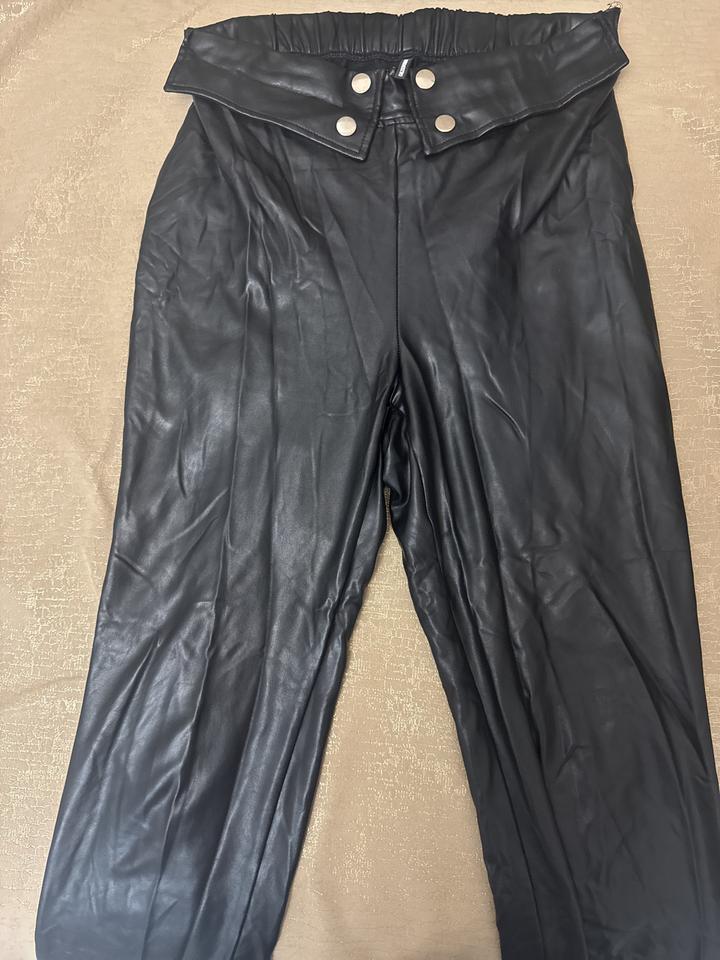 Брюки Calzedonia из экокожи