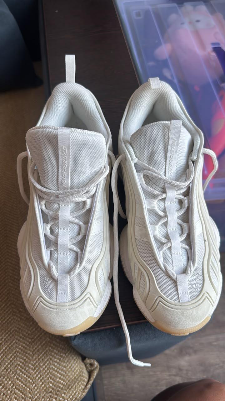Кроссовки adidas