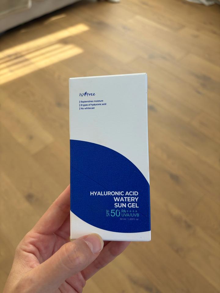 SPF Isntree Hyaluronic Acid Watery Sun Gel