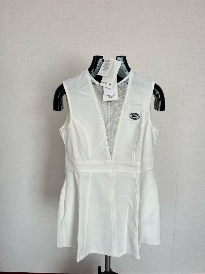 Платье Lacoste