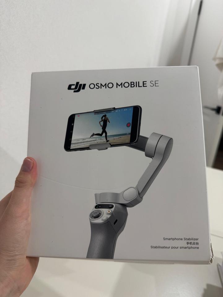 DJI