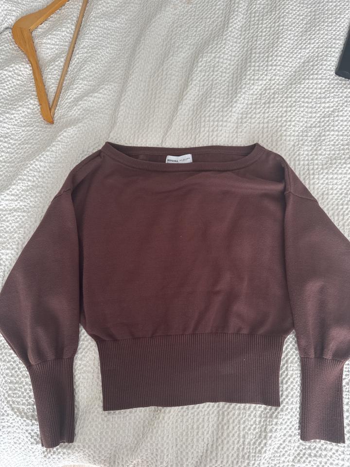 Джемпер Bershka