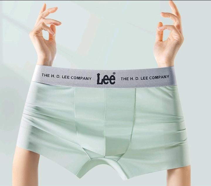 Lee