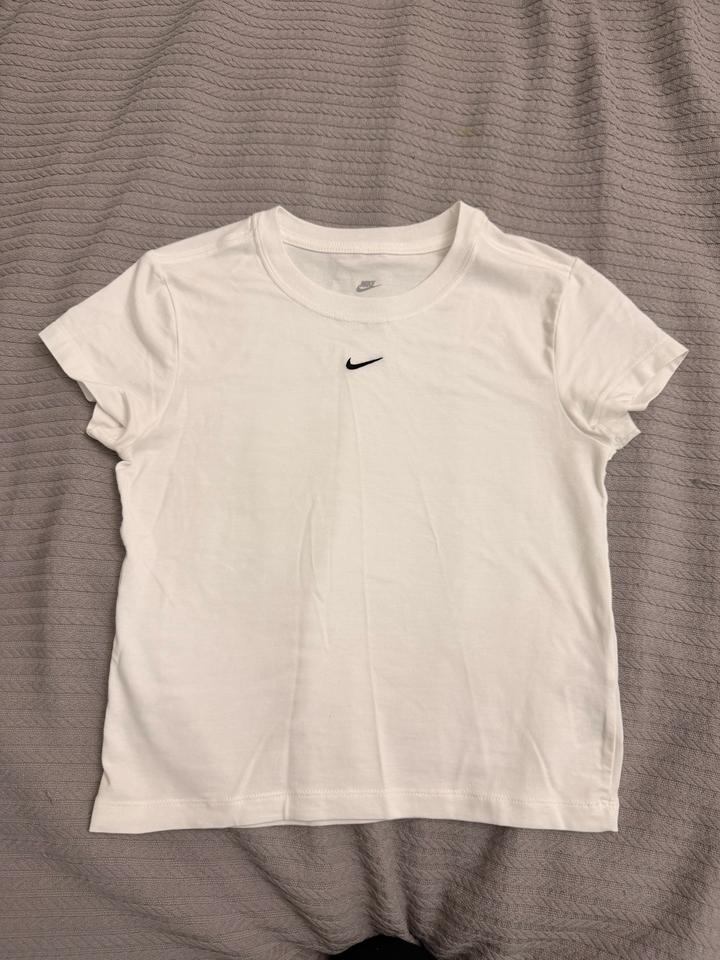 Футболка Nike