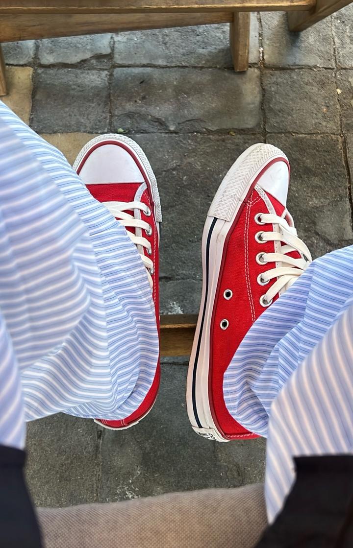 Converse