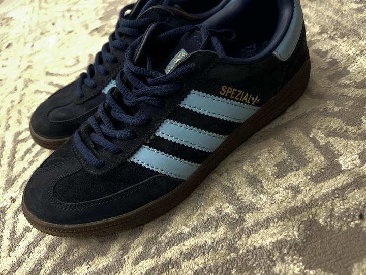 Кроссовки adidas Spezial