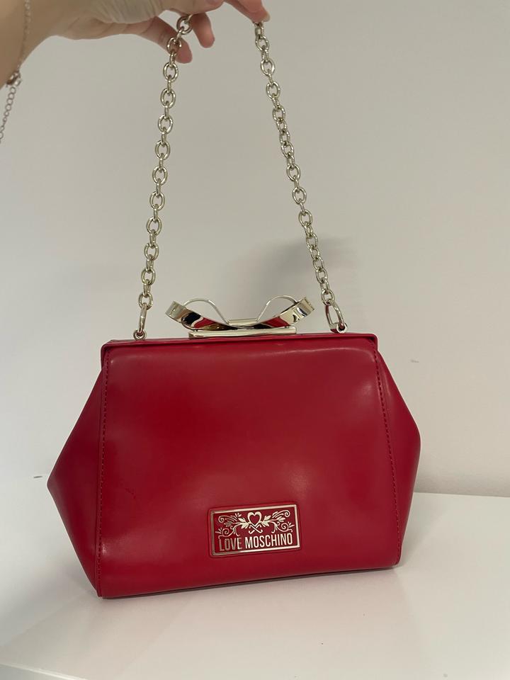 Moschino