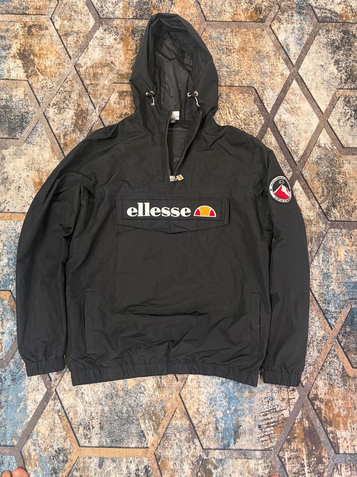 Ellesse