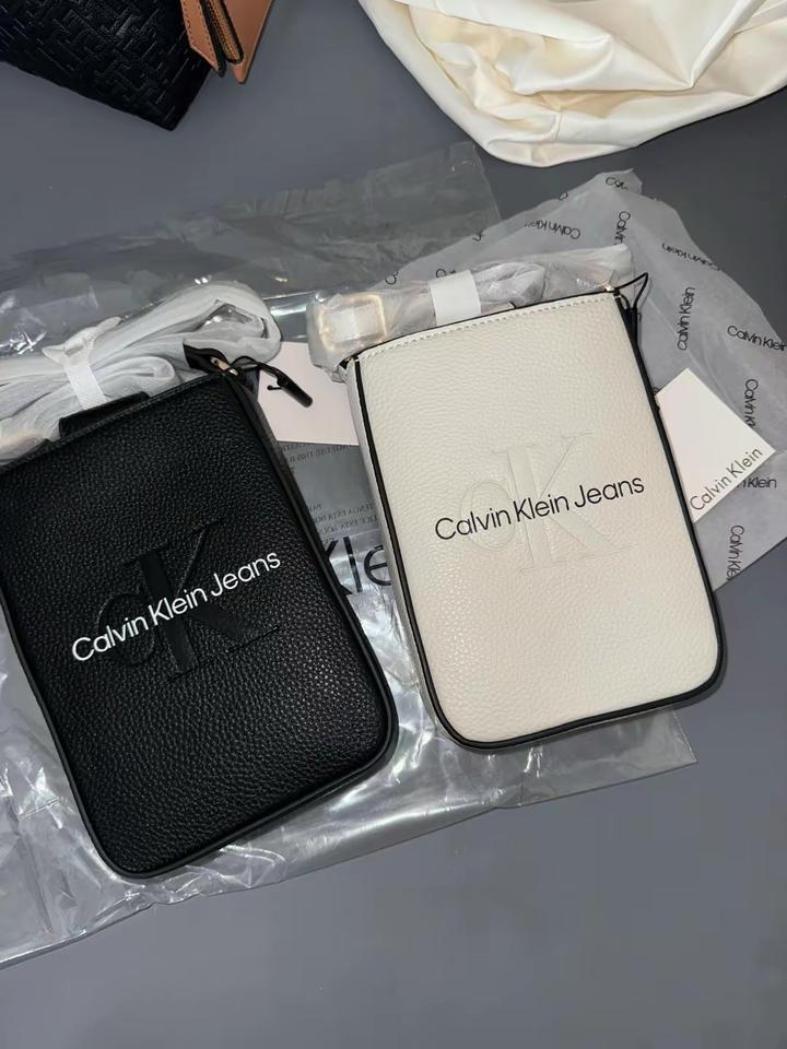 Calvin Klein Celvin Klein