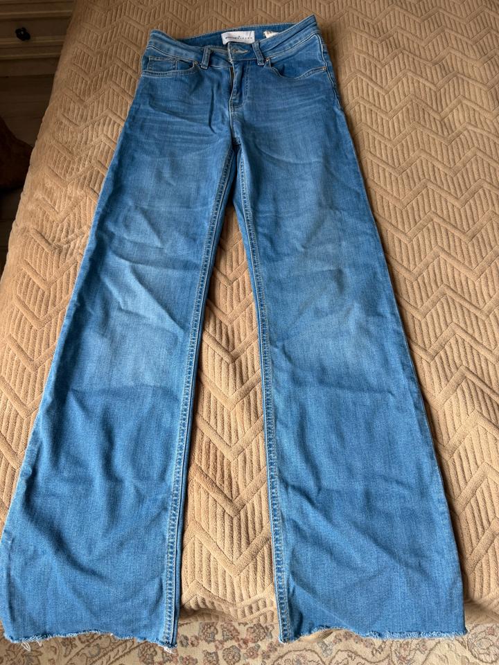 Whitney Jeans
