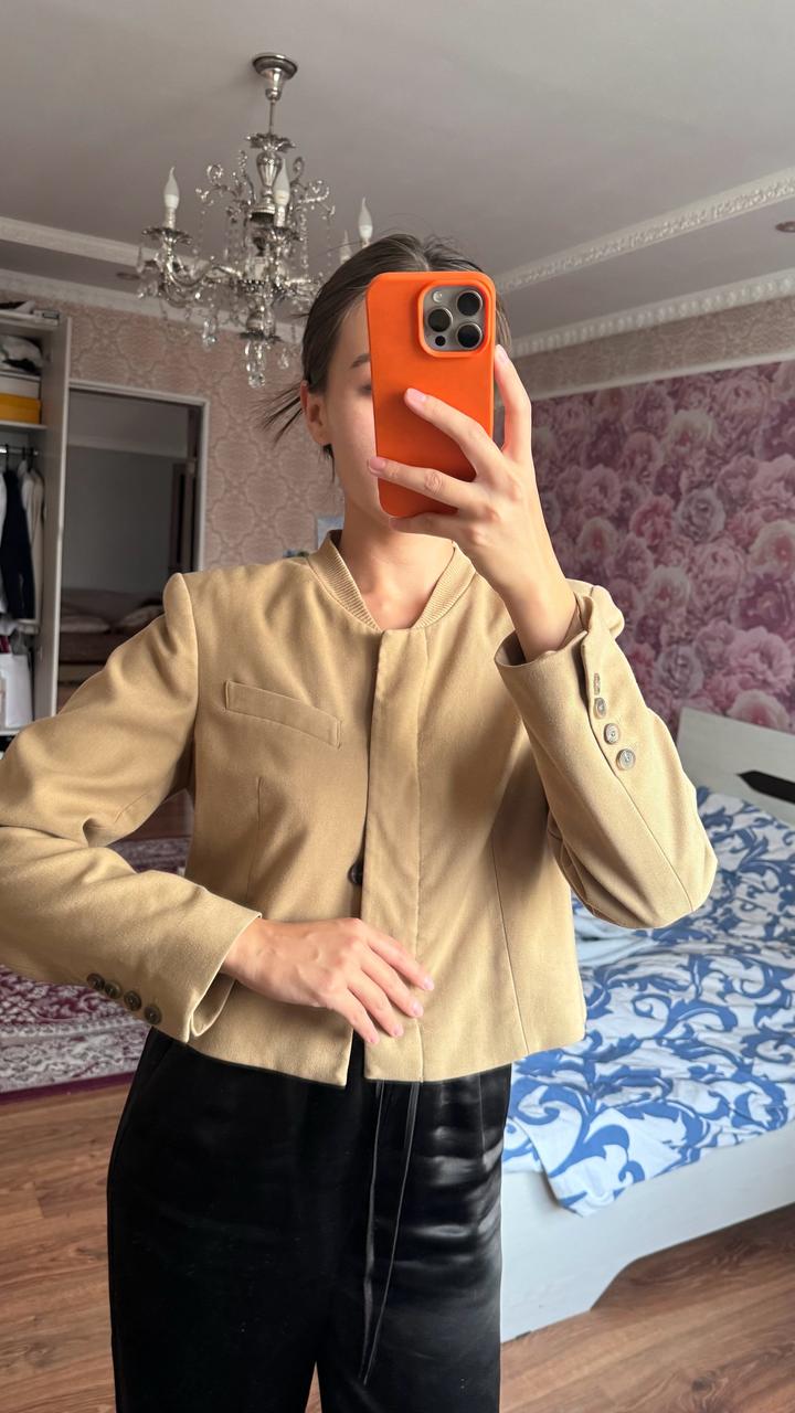Пиджак от Zara