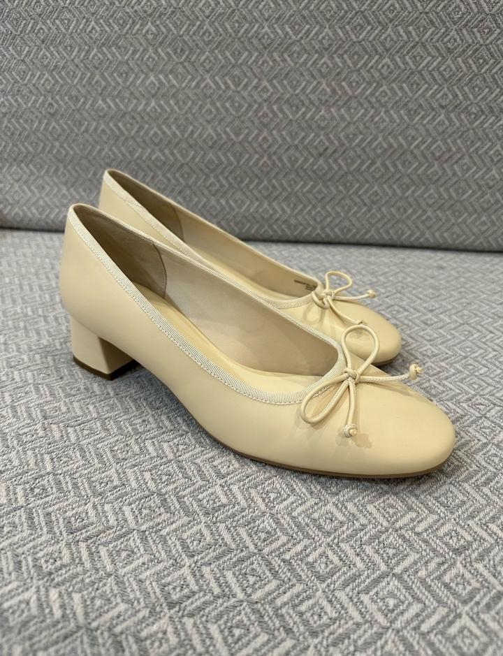 Туфли Charles & Keith