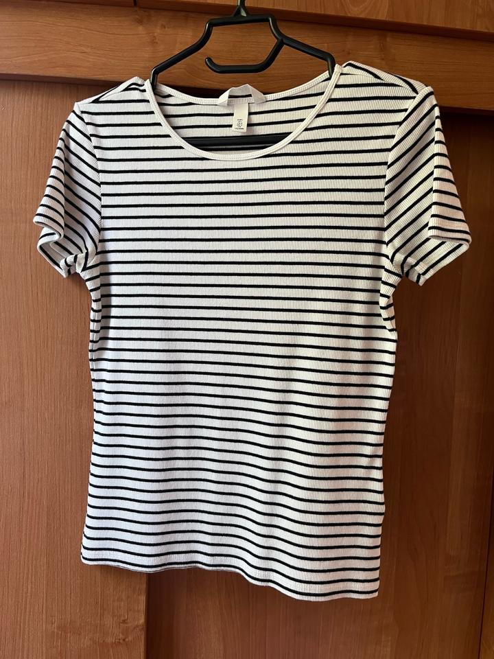 H&M