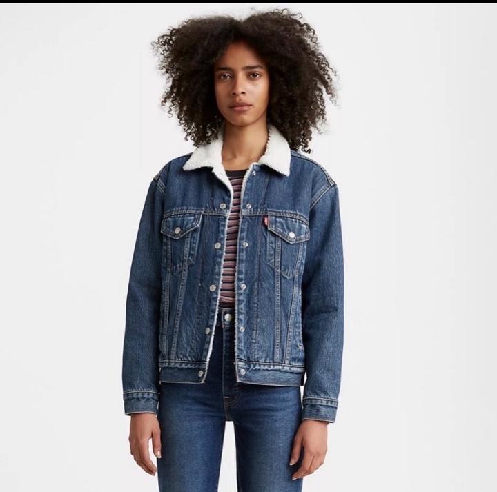 Levi's