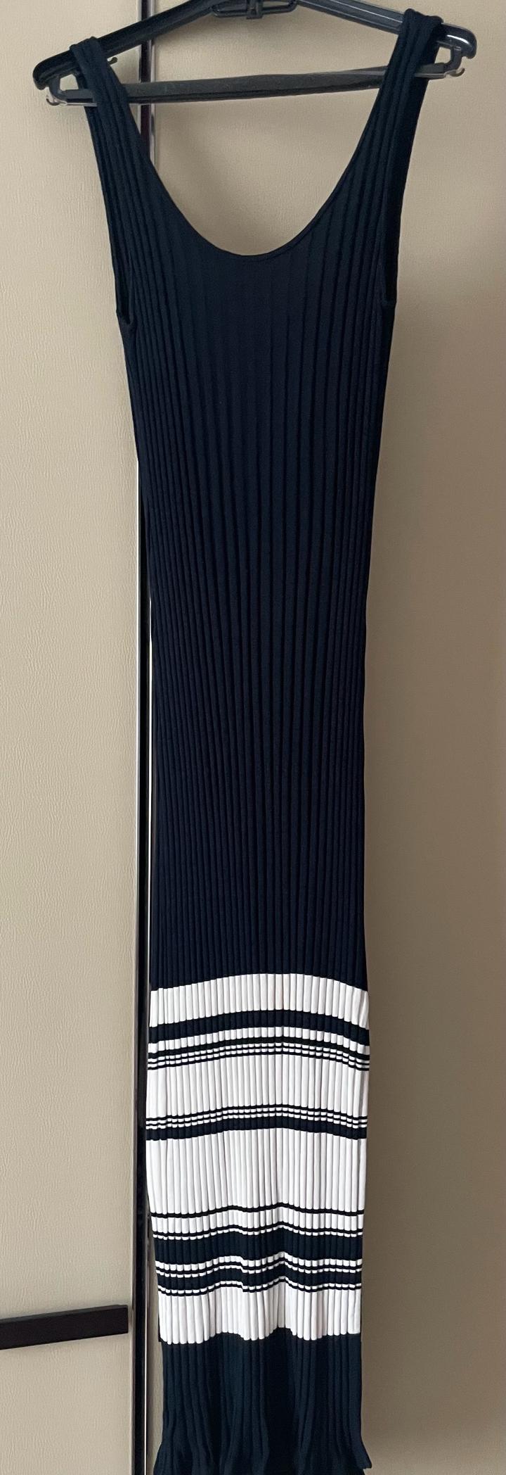 Massimo Dutti Платье