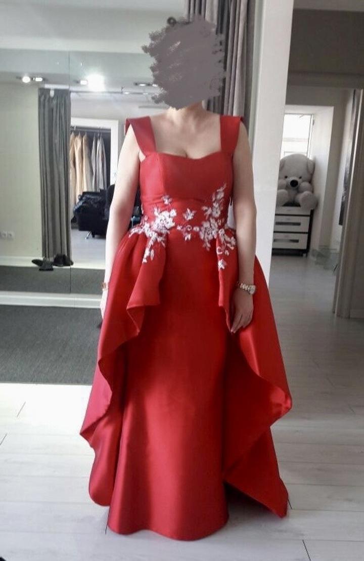 SHERRI HILL