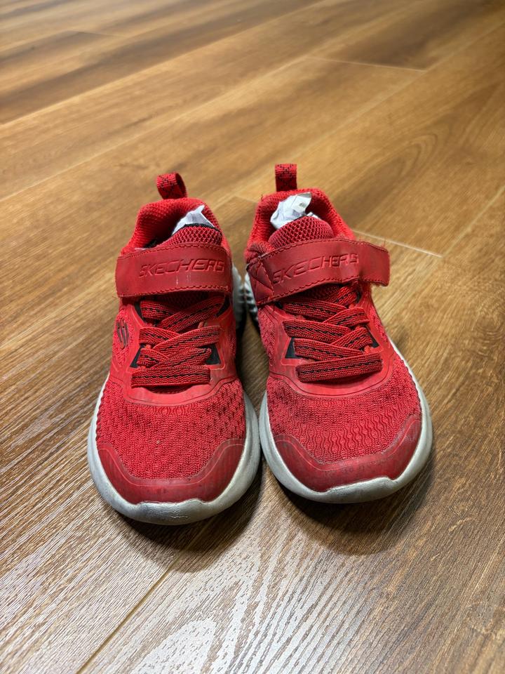 Кроссовки Skechers