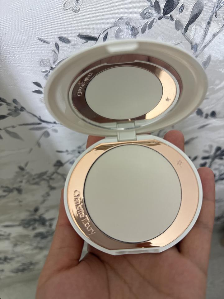 пудра Charlotte Tilbury